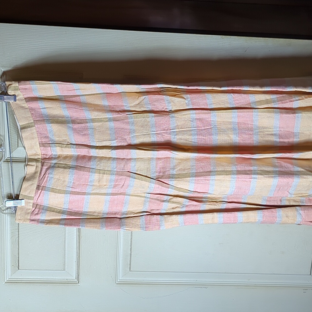 Size 14 plaid skirt size 14